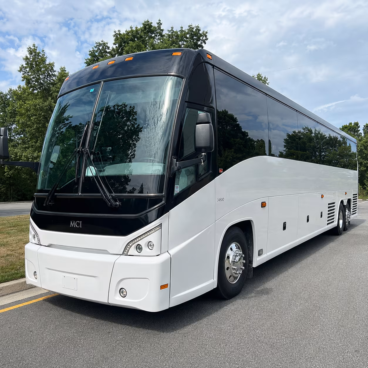 group shuttle buses to mountain america center shows
