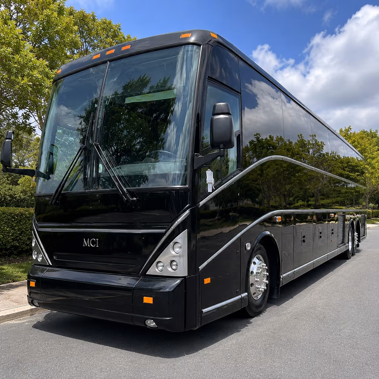 shuttle your guests between idaho falls hotels and your ceremony venue with ease